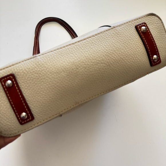 Dooney & Burke Cream Pebble Grain Lexington Shoulder Tote Bag - Picture 8 of 15
